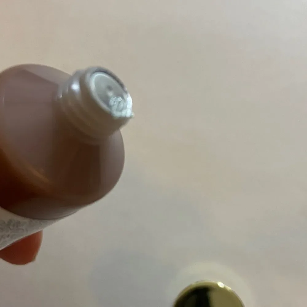 Milani Hydrating Skin Tint - 410 Glow